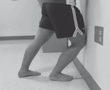Knee-to-wall ankle dorsiflexion test